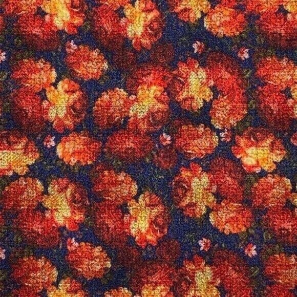 LuLaRoe CASSIE Pencil Skirt Navy Watercolor Roses Large L NWT HTF LLR Unicorn - Picture 3 of 6